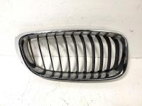 Решетка радиатора правая BMW 3 F34 GT 51137294810