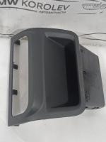 Накладка передней панели Volkswagen Golf V Plus 2005-2014 5M0820039E