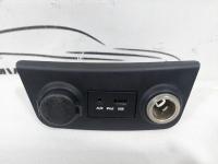 Разъем HYUNDAI I30 (2007-2012) (AUX USB)  961202R5004X