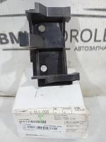 Кронштейн переднего бампера правый BMW 3-СЕРИЯ E30 (1982-1991)  51111953098