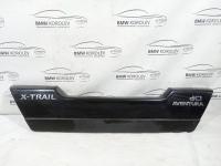 Накладка двери багажника X-Trail (T31) 2007-2014 НИЖНЯЯ  90901JG00D