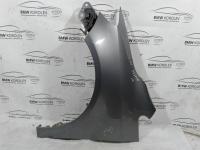Крыло ЛЕВОЕ volkswagen golf plus 5M1 5M0821021