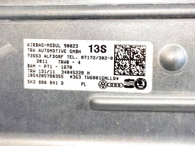 Подушка безопасности коленная VW Golf VI (2008-2013) 5K2880841D