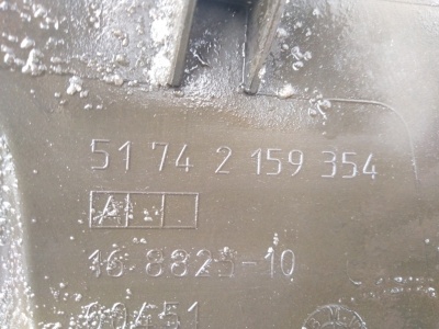 Воздуховод масляного радиатора правый X6E71 51712159354
