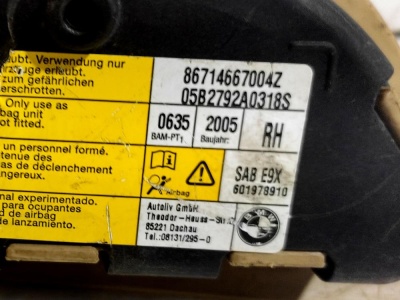 Подушка безопасности в сиденье правая  E90 72127146670