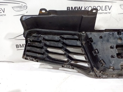 Решетка радиатора под камеру (с 2010г) Qashqai (J10) (2006-2014)   62310BR10A