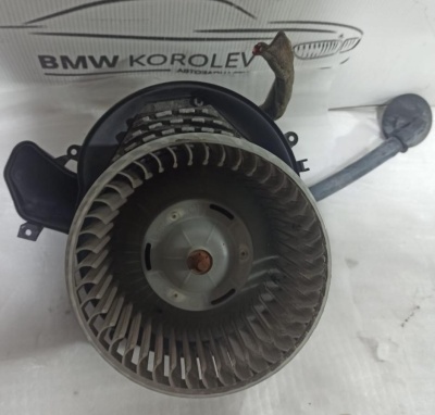  Моторчик отопителя XC90 2002-2015  31320393