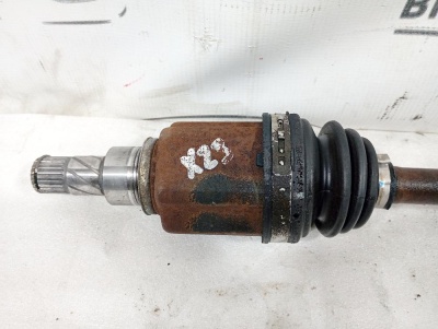 Полуось (привод) передняя левая Juke (F15) 2011-2019 1.6 16V Вариатор     391011KA0B