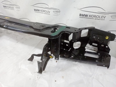 Панель передняя XC90 2002-2015    30796864