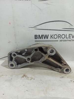 Кронштейн КПП левый Octavia (A5 1Z-) 2004-2013  1K0199117AC