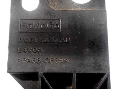 Кронштейн радиатора Focus III (2011-2019) 1718365