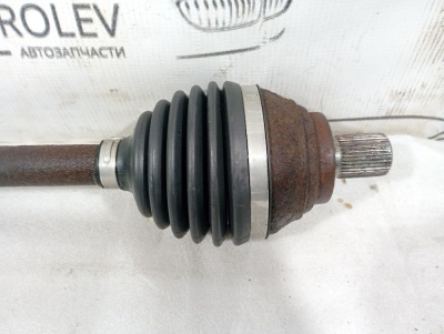 Полуось (привод) передняя левая Octavia (A5 1Z-) 2004-2013 1.4 CAX АКПП    1K0407271LA
