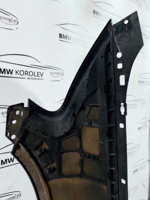 Крыло переднее правое Touareg  до 2007г.  7L6821102K