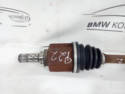 Полуось (привод) передняя левая Juke (F15) 2011-2019 1.6 16V 2WD МКПП    391011kb0b
