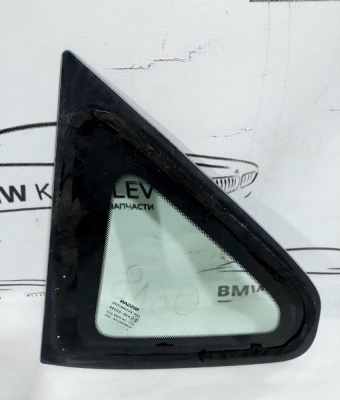 Стекло кузовное глухое правое Qashqai (J10) 2006-2014    83312JD00A
