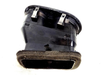 Дефлектор передний правый Golf Plus (2005-2014)  5M0819704L
