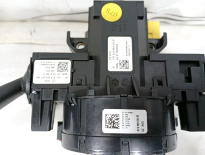 Переключатель подрулевой в сборе Passat CC 2008-2017    3C9953513P9B9