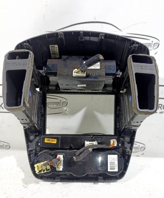 Накладка центральной консоли ED Ceed 847411H905AL4