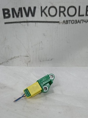 Датчик AIR BAG Golf Plus 2005-2014   5M0909606B