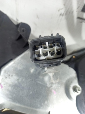 Замок двери передней левой TOYOTA RAV 4 2000-2005  6932042350 RAV4 6932042350