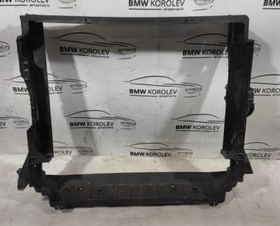 Рамка радиатора BMW X5 E70 17117799762