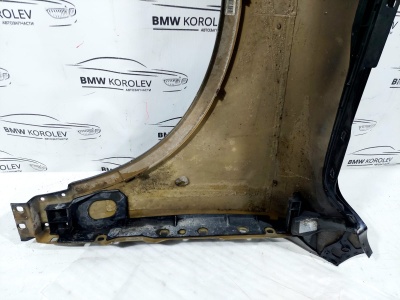 Крыло переднее правое Touareg  до 2007г.  7L6821102K