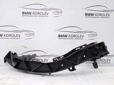 Кронштейн фары правый BMW 1 E87 51647120824