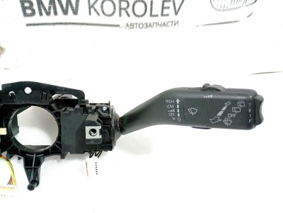 Переключатель подрулевой в сборе Golf Plus 2005-2014    5K0953513N9B9