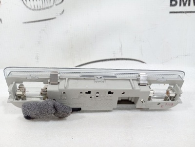 Плафон салонный Rapid 2013-2020 ЗАДНИЙ    8P0947111CY20
