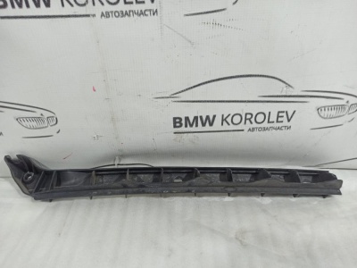 Направляющая (комплект) заднего бампера правая Octavia (A5 1Z-) 2004-2013   1Z5807864