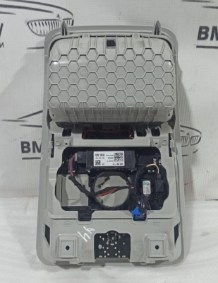 Плафон салонный передний Octavia (A7) 2013-2020  5E0947105BAQD