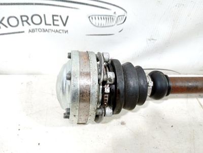 Полуось (привод) передняя правая Passat CC 2008-2017    1K0407272JB