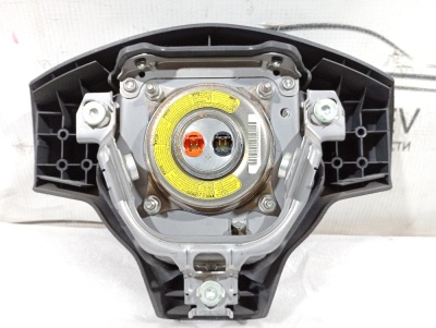 Подушка безопасности в рулевое колесо RAV 4 2006-2013   RAV4 4513042170B0