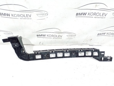 Кронштейн заднего бампера правый Octavia (A7) 2013-2020    5E9807864