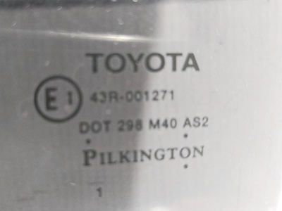 Стекло двери задней левой Camry V40 2006-2011    6810406140