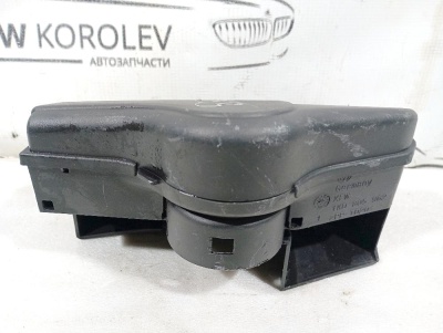 Воздухозаборник в сборе VW Golf VI (2008-2013)    5K0805971C