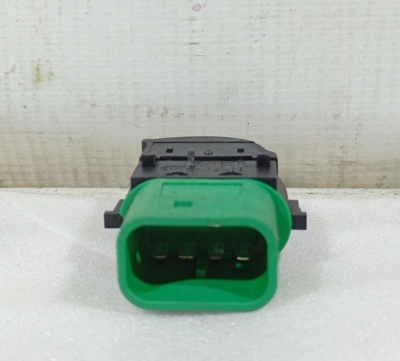 Кнопка стеклоподъемника Ford Focus III (2011-2019)  1746832  1746832