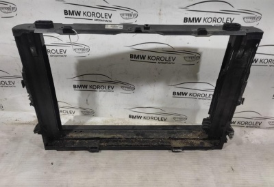 Кронштейн радиатора BMW 5 Е60 17117545866
