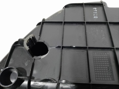 Ящик для инструментов правый (2007-2012)  Ceed 857151H630EQ