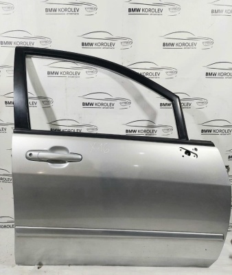 Дверь передняя правая (серебро) SUZUKI LIANA  Liana 6800154830