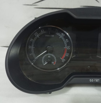 Панель приборов (дизель) Skoda Octavia A7  5E0920981D