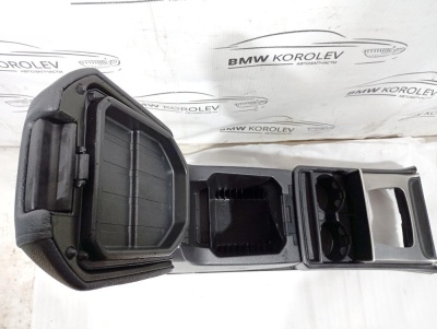 Подлокотник XC90 2002-2015    39897477