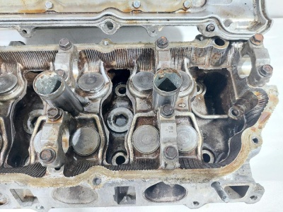 Головка блока левая Toyota Lexus 3.3 V6 24V 3MZ-FE    1110229075