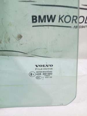 Стекло двери задней правой XC90 2002-2015    30674346