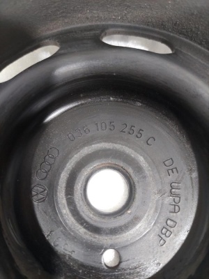 Шкив коленвал 1.4 CGG (ЦГГ) VW Golf Plus (2005-2014)   036105255C
