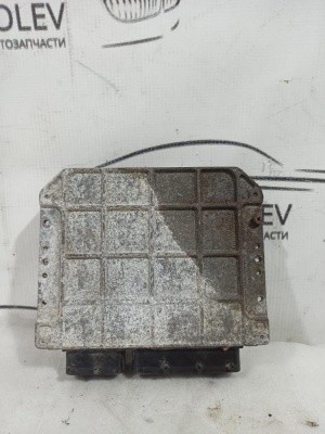 Блок управления двигателем Toyota Rav4 1AZFE  8966106E50