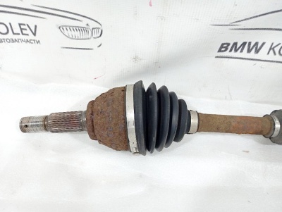 Полуось (привод) передняя правая Juke (F15) 2011-2019 1.6 16V 2WD МКПП    391001KB0C