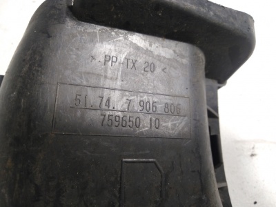 Воздуховод тормозов правый E81 51747906806