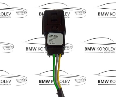Разъем AUX Octavia (A7) 2013-2020  5Q0035724