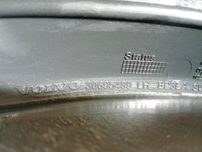 Накладка заднего крыла левого Volvo XC90 2002-2015    30794162